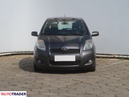 Toyota Yaris 2010 1.4 88 KM