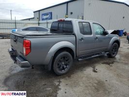 Nissan Frontier 2021 3