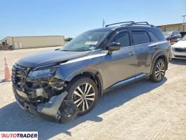 Nissan Pathfinder 2023 3