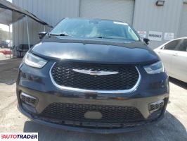 Chrysler Pacifica 2022 3