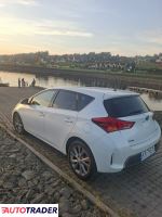 Toyota Auris 2012 1.8 99 KM