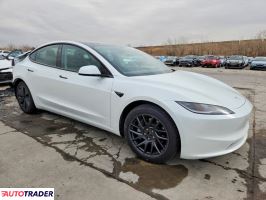 Tesla Model 3 2025
