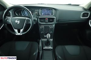 Volvo V40 2012 2.0 147 KM