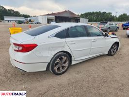 Honda Accord 2020 1