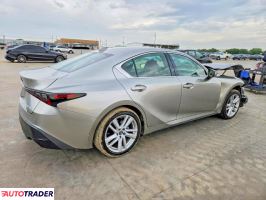 Lexus IS 2021 2