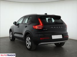 Volvo XC40 2018 2.0 187 KM