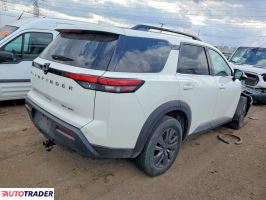 Nissan Pathfinder 2022 3