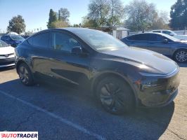 Tesla Model Y 2026