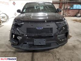 Ford Explorer 2021 3