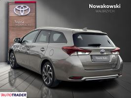 Toyota Auris 2015 1.8 99 KM