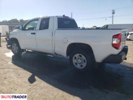 Toyota Tundra 2021 5