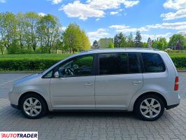 Volkswagen Touran 2005 2 140 KM