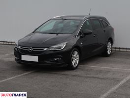Opel Astra 2017 1.4 123 KM