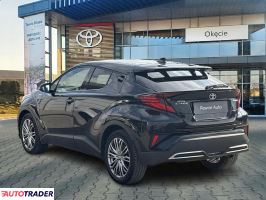 Toyota C-HR 2021 2.0 184 KM