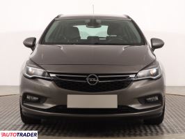 Opel Astra 2017 1.4 147 KM