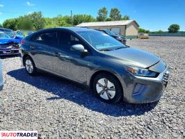 Hyundai IONIQ Hybrid 2020 1