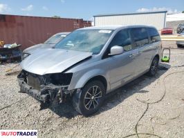 Dodge Grand Caravan 2018 3