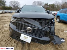 Volvo XC40 2024 2