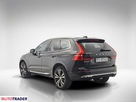 Volvo XC60 2023 2.0 235 KM