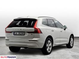 Volvo XC60 2021 2.0 197 KM