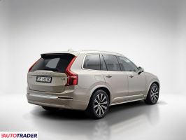Volvo XC90 2023 2.0 235 KM