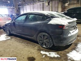 Tesla Model 3 2025