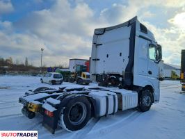 Mercedes Actros