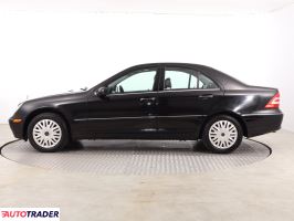 Mercedes C-klasa 2002 2.6 167 KM