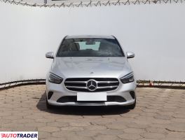 Mercedes B-klasa 2022 2.0 113 KM