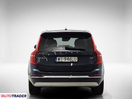 Volvo XC90 2022 2.0 235 KM