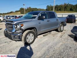 Toyota Tundra 2019 5