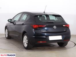 Opel Astra 2018 1.6 108 KM
