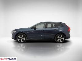 Volvo XC60 2023 2.0 253 KM