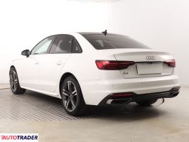 Audi A4 2022 2.0 147 KM