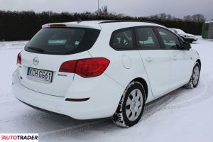 Opel Astra 2011 1.3 95 KM Opel Astra 2011 1.3 95 KM