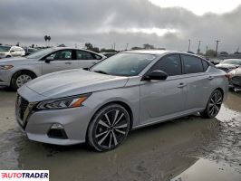 Nissan Altima - zobacz ofertę