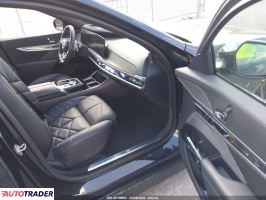 BMW 740 2023 3