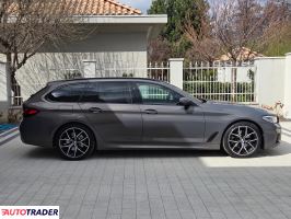 BMW 520 2023 2.0 190 KM