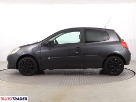 Renault Clio 2005 1.1 73 KM