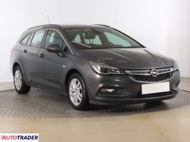 Opel Astra 2016 1.6 108 KM