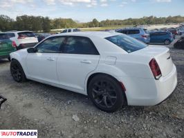 Chrysler 300C 2021 3