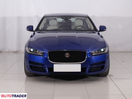 Jaguar XE 2018 2.0 197 KM