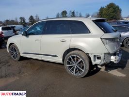 Audi Q7 2022 3