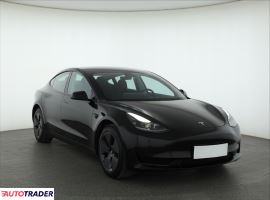 Tesla Model 3 2023 278 KM