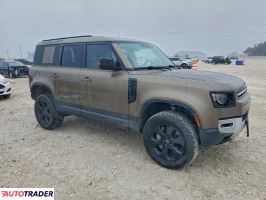 Land Rover Defender 2022 3