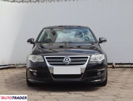 Volkswagen Passat 2009 2.0 197 KM
