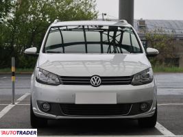 Volkswagen Touran 2014 2.0 138 KM Volkswagen Touran 2014 2.0 138 KM
