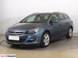 Opel Astra 2013 1.4 138 KM