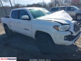 Toyota Tacoma 2019 3