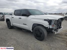 Toyota Tundra 2022 3